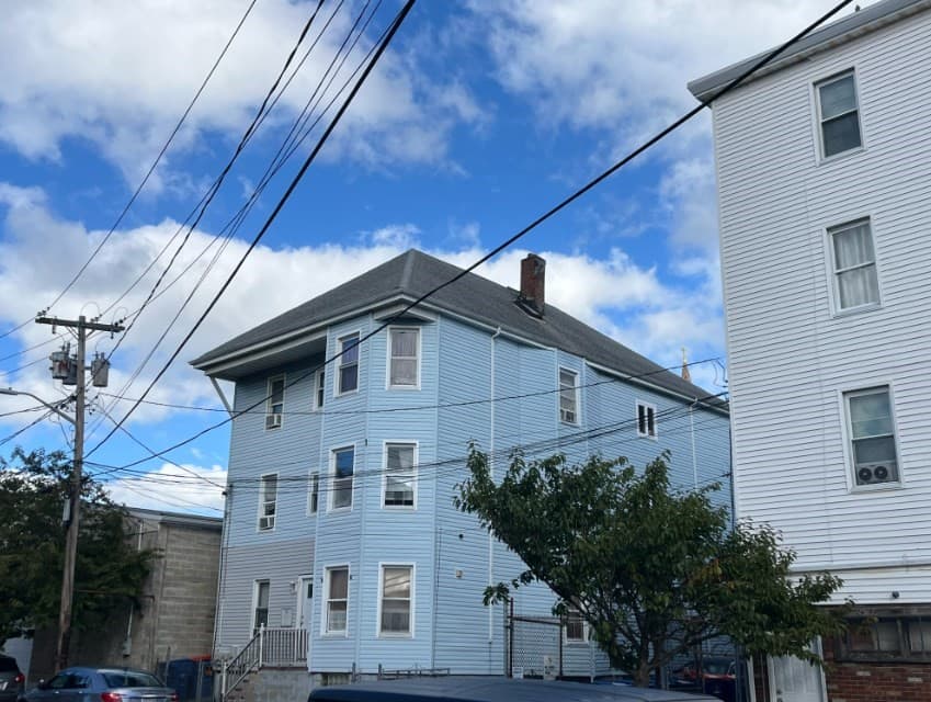 3 Family at 47 Holly St, New Bedford MA 02746, New Bedford, photo 2 of 3