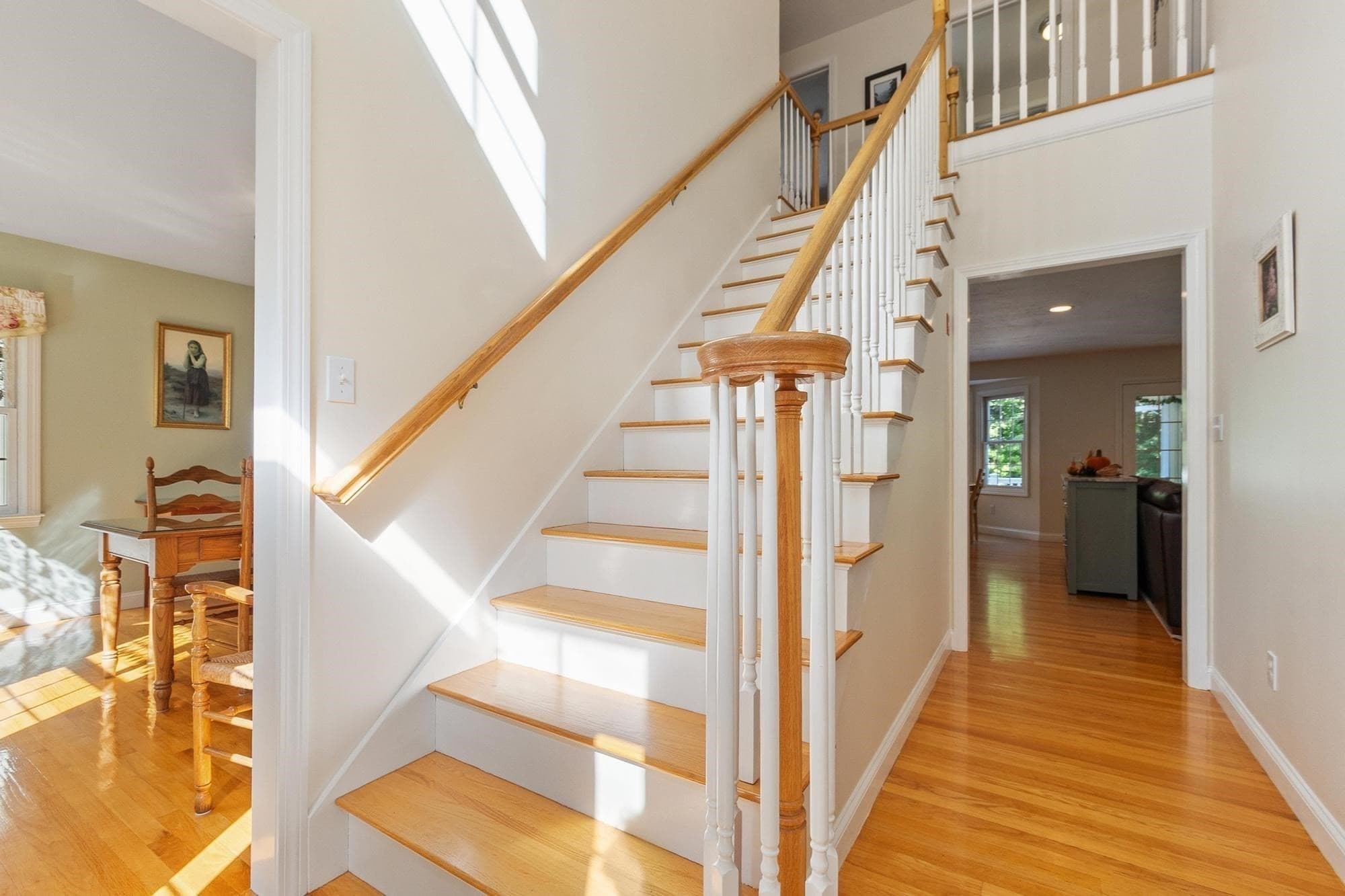 Single Family Residence at 4 Samuels Ln, Sterling MA 01564, Sterling, photo 4 of 42