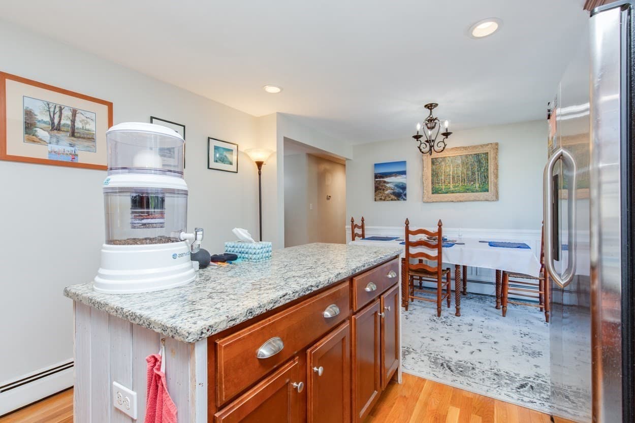 Single Family Residence at 10 Fredrick Drive, Wilmington MA 01887, Wilmington, photo 6 of 42