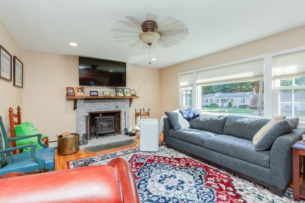 Single Family Residence at 10 Fredrick Drive, Wilmington MA 01887, Wilmington, photo 14 of 42
