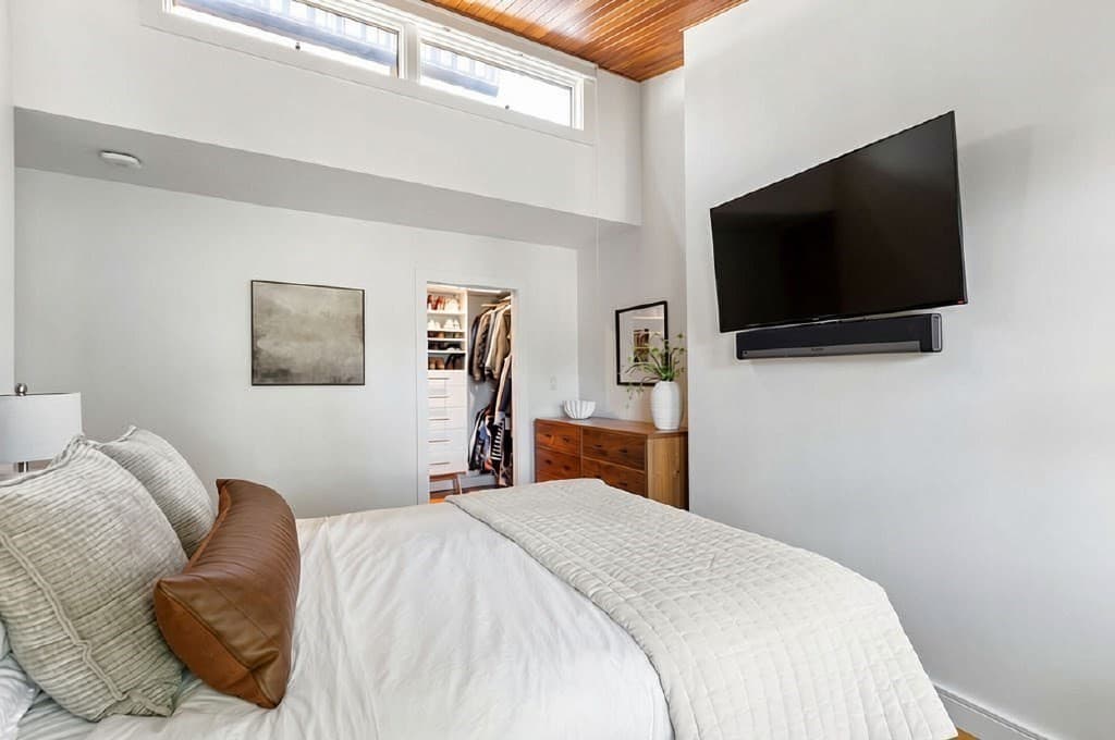Condominium at 12 Gloucester Street # 4, Boston MA 02115, Boston, photo 13 of 29