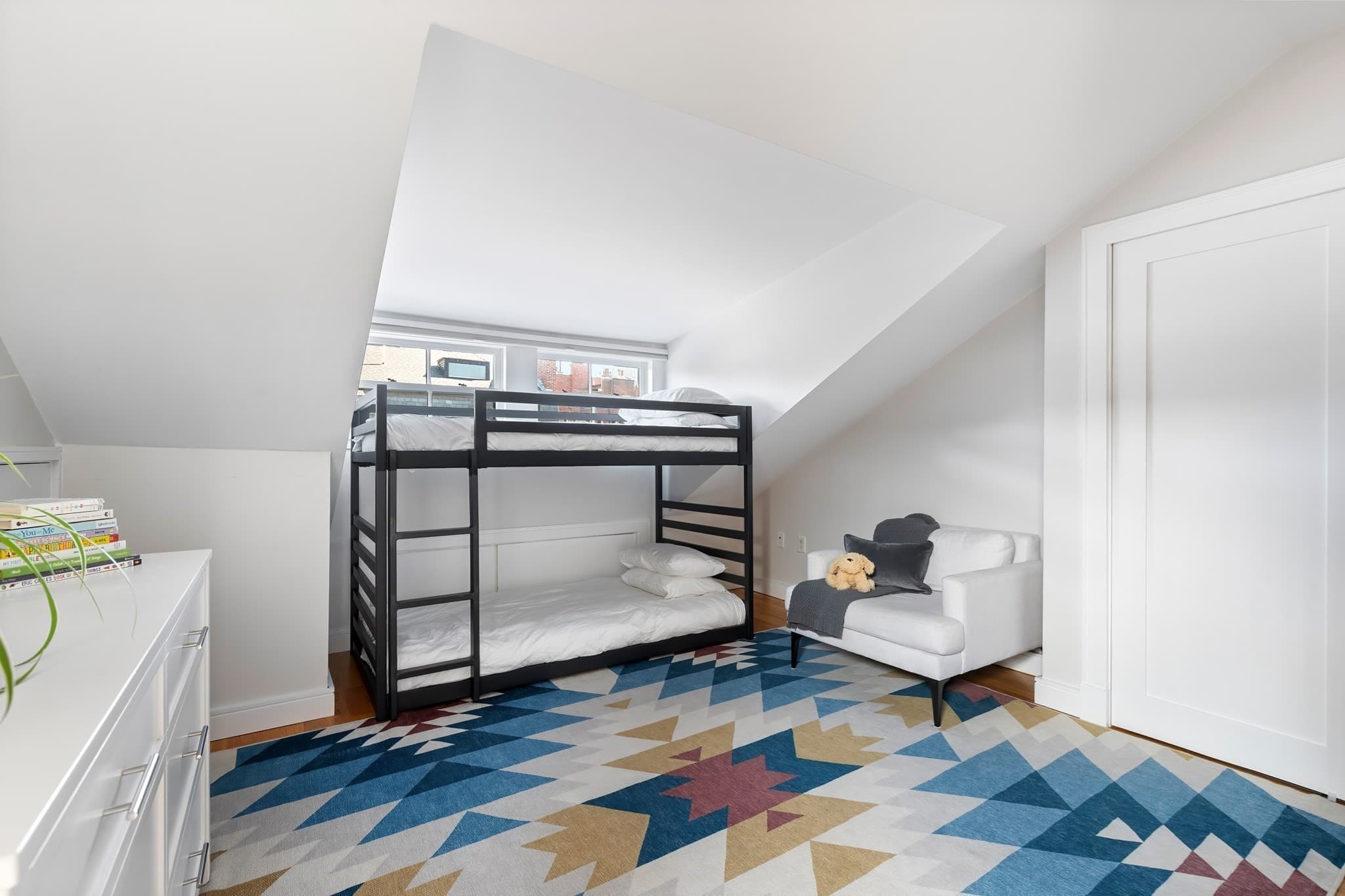 Condominium at 12 Gloucester Street # 4, Boston MA 02115, Boston, photo 17 of 29