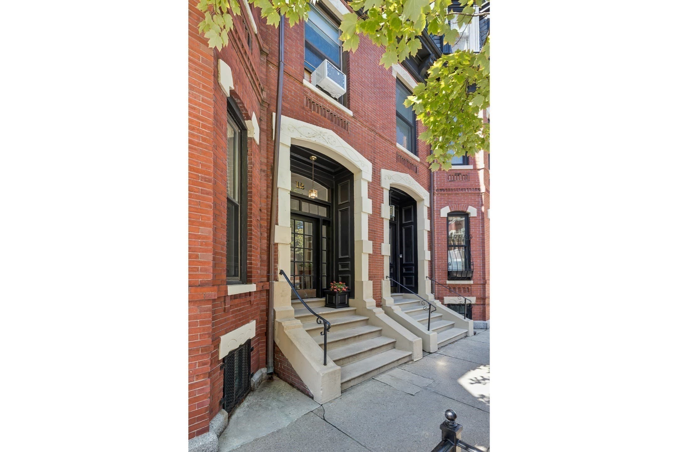 Condominium at 12 Gloucester Street # 4, Boston MA 02115, Boston, photo 25 of 29