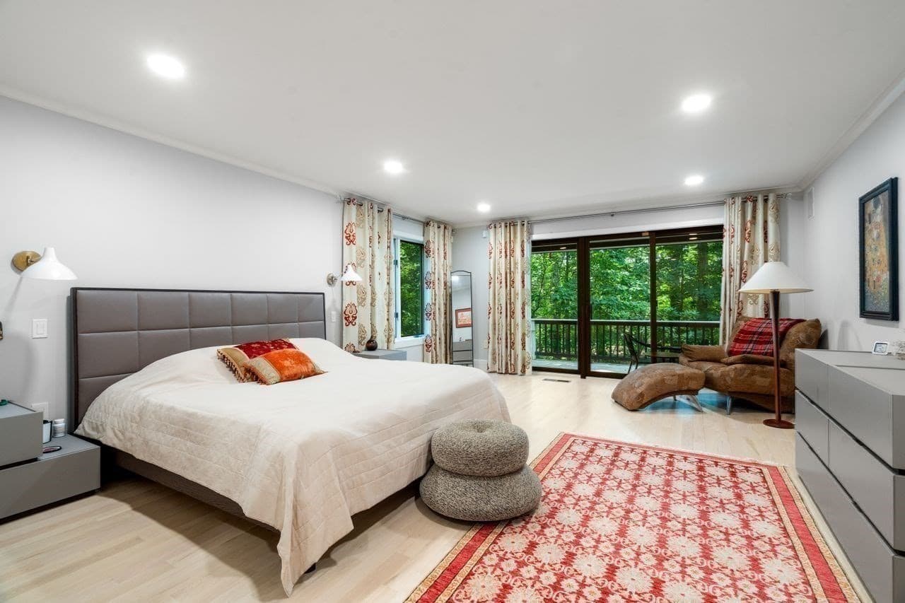 Condominium at 213 Nahanton St # 213, Newton MA 02459, Newton, photo 12 of 28