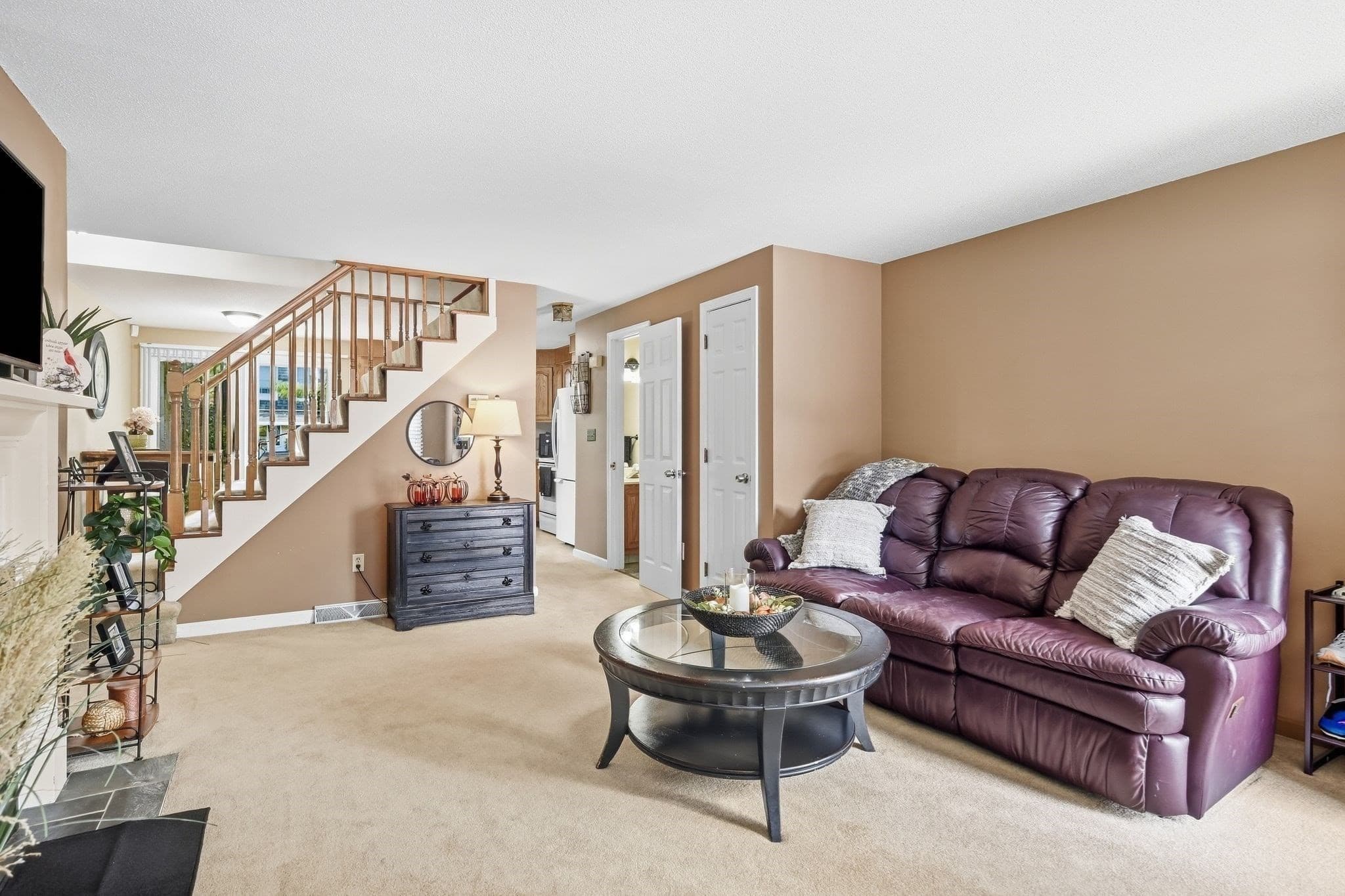 Condominium at 7 Mansion Woods Dr # b, Agawam MA 01001, Agawam, photo 6 of 33