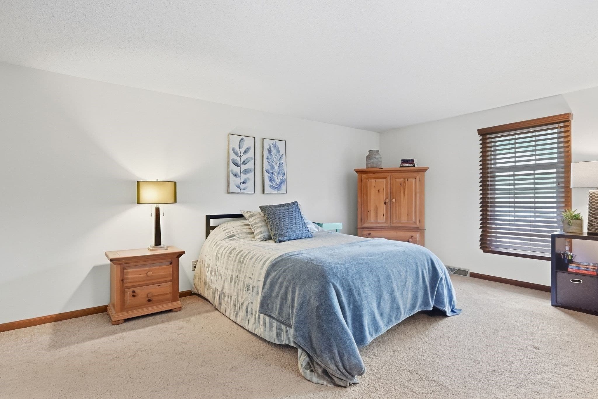 Condominium at 7 Mansion Woods Dr # b, Agawam MA 01001, Agawam, photo 16 of 33