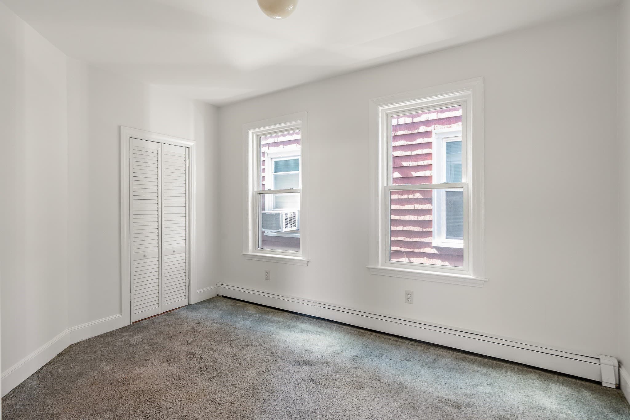 Condominium at 26 Plymouth # 2, Cambridge MA 02141, Cambridge, photo 16 of 17