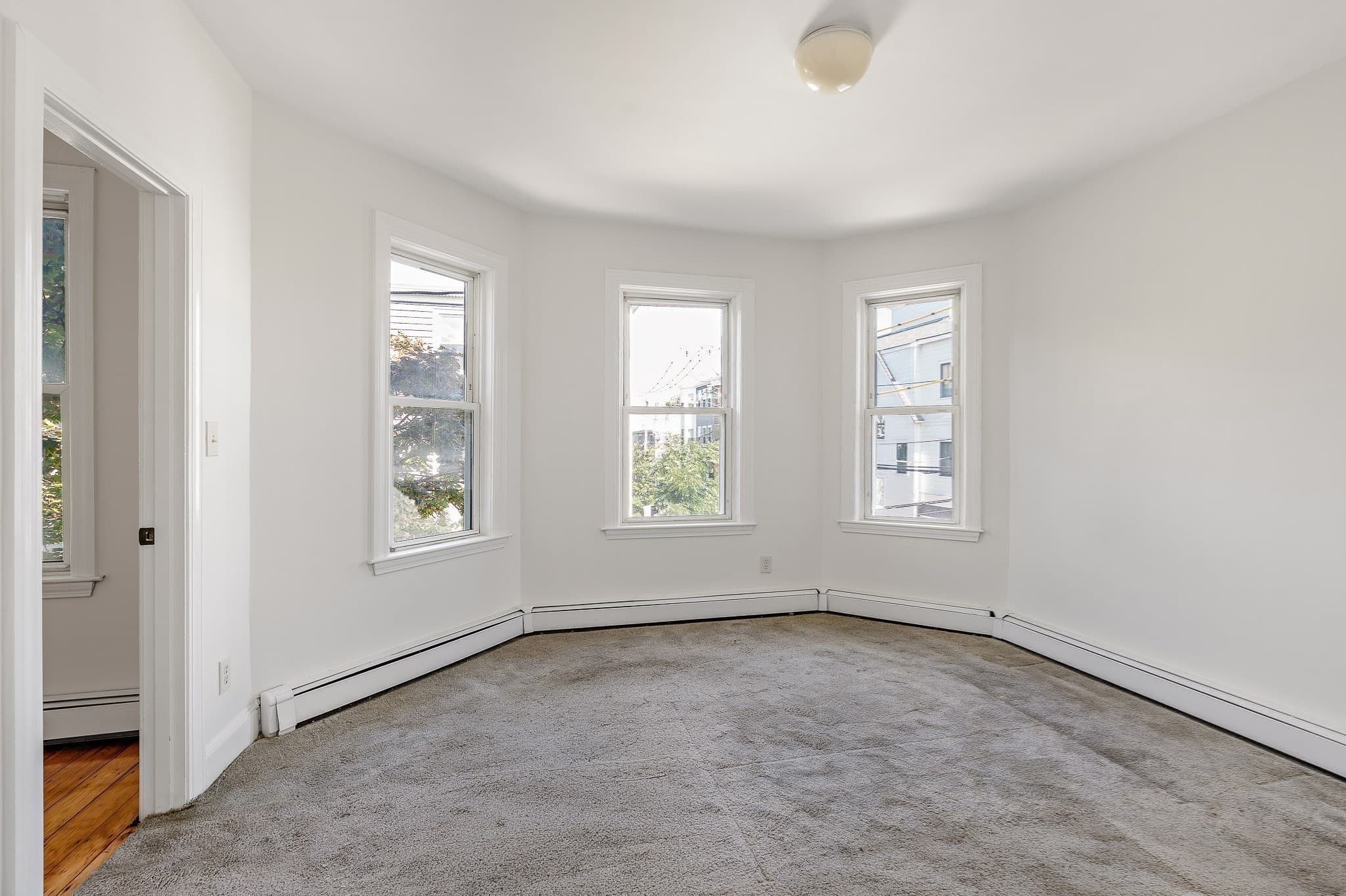 Condominium at 26 Plymouth # 2, Cambridge MA 02141, Cambridge, photo 12 of 17