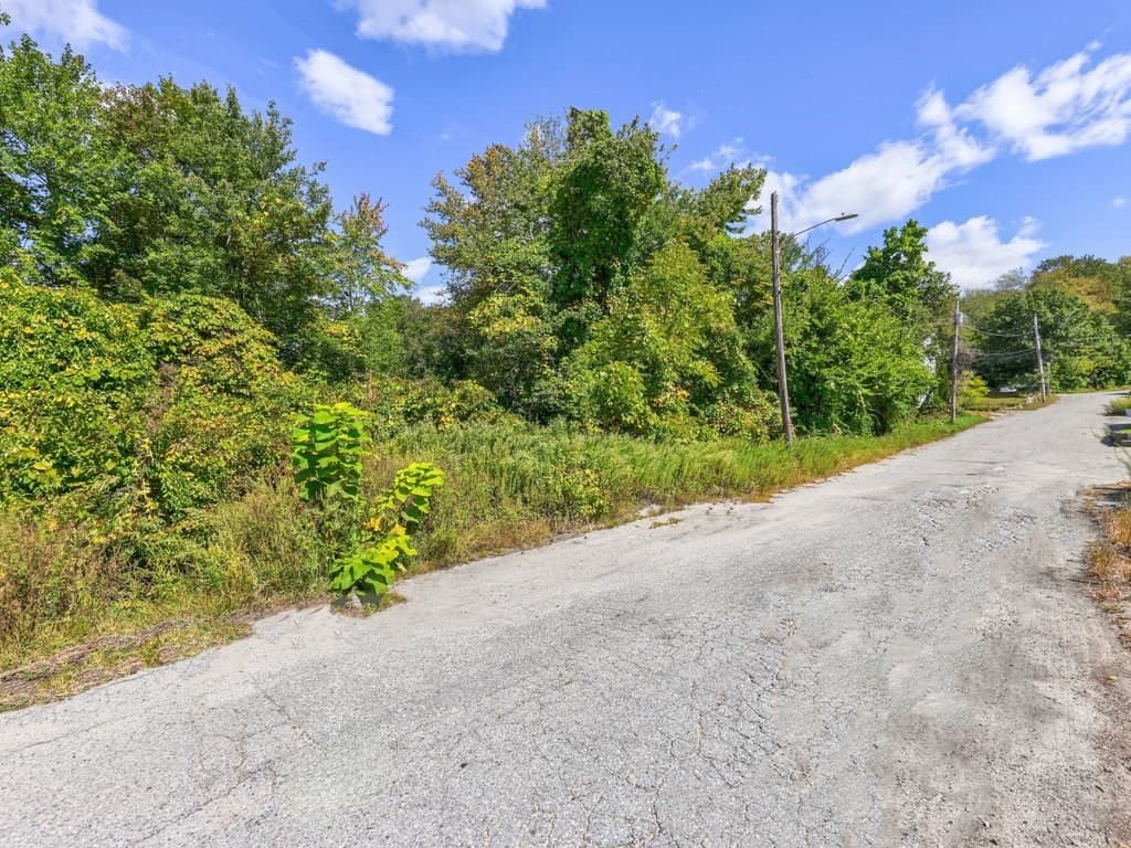 Residential at 0 Griffin St, Burrillville RI 02830, Burrillville, photo 10 of 11