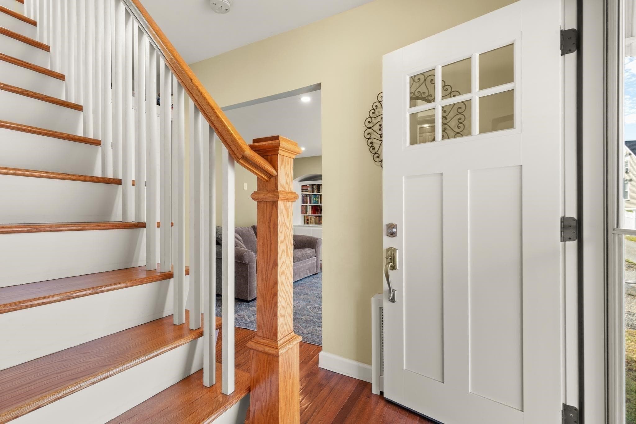 Single Family Residence at 21 Charles St, Woburn MA 01801, Woburn, photo 19 of 37