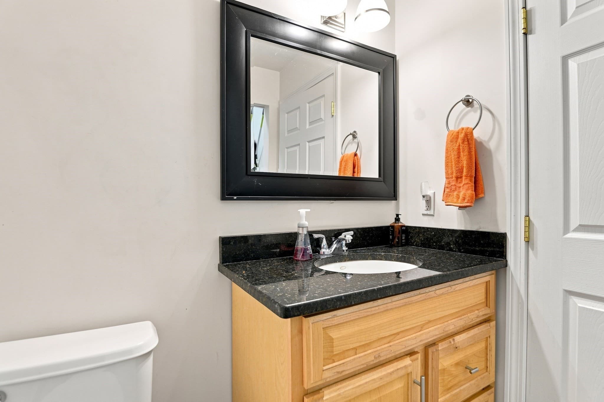 Condominium at 190 Summer Street # 403, Malden MA 02148, Malden, photo 20 of 38