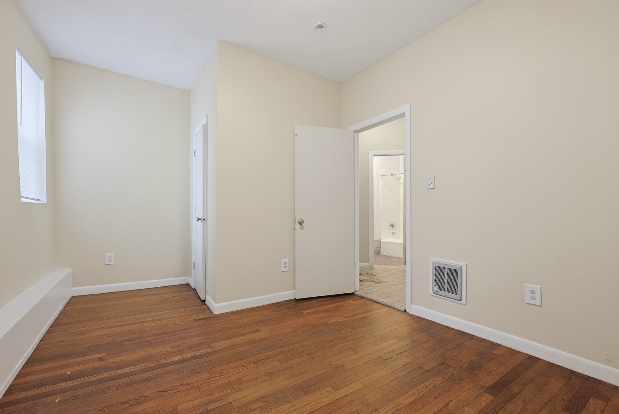 3 Family - 3 Units Up/Down at 117 Regent St, Boston MA 02119, Boston, photo 18 of 33