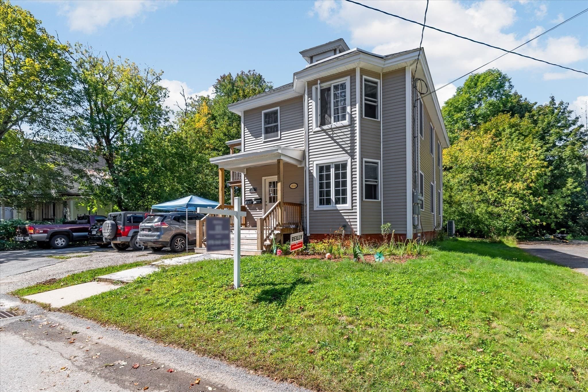2 Family - 2 Units Up/Down at 20 Mechanic St, Winchendon MA 01475, Winchendon, photo 2 of 36