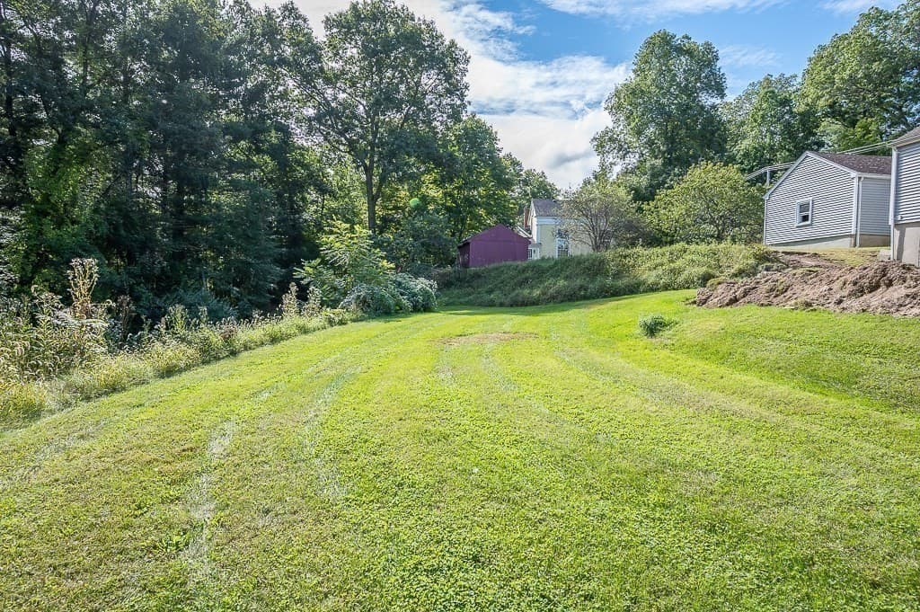 Single Family Residence at 101 Barnett Rd., Sutton MA 01590, Sutton, photo 27 of 37