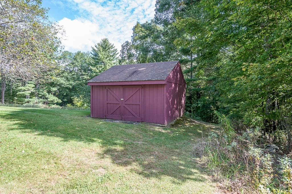 Single Family Residence at 101 Barnett Rd., Sutton MA 01590, Sutton, photo 36 of 37