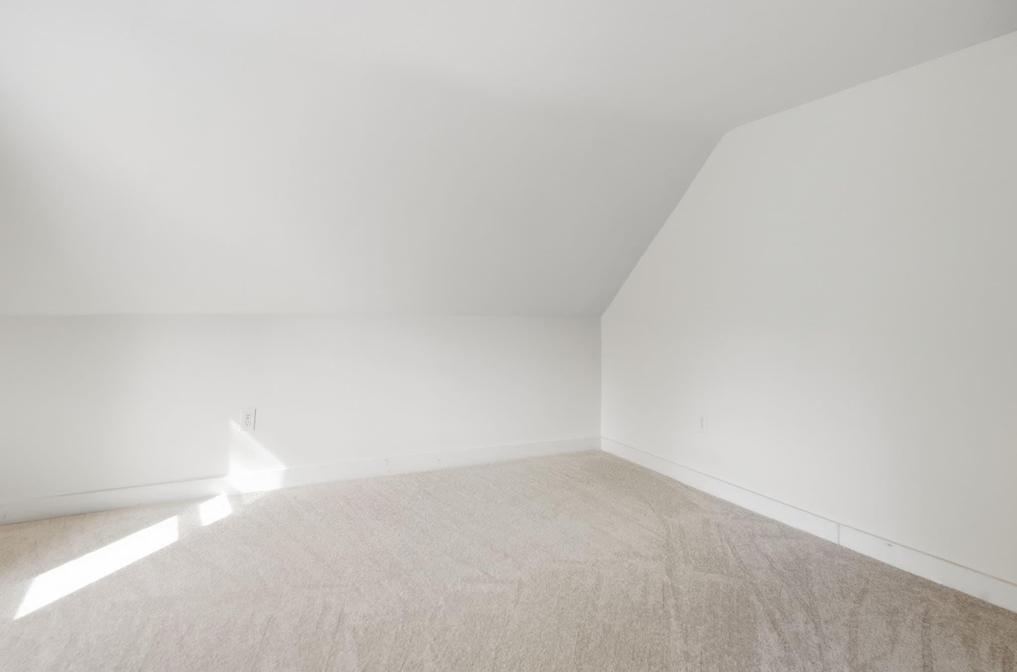 Single Family Residence at 11 Russell St, Methuen MA 01844, Methuen, photo 16 of 29