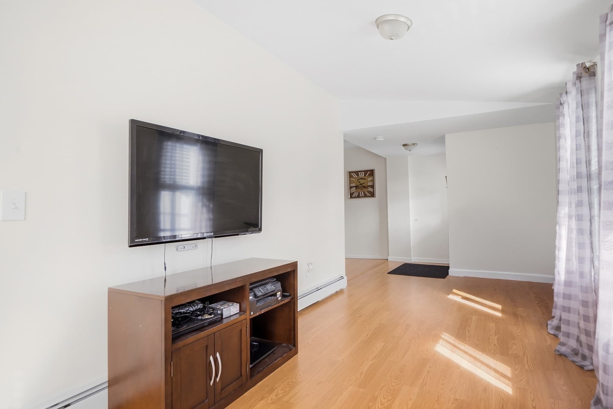 Single Family Residence at 11 Russell St, Methuen MA 01844, Methuen, photo 3 of 29