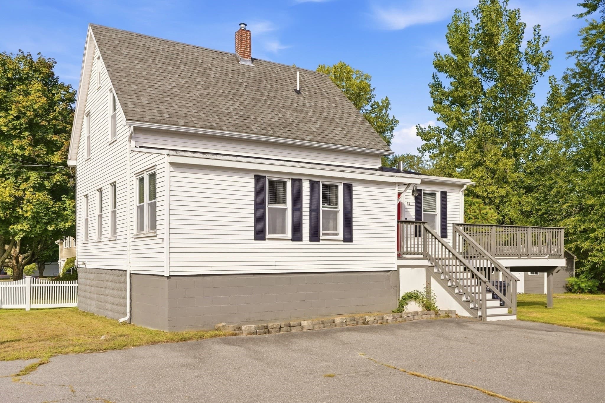 Single Family Residence at 11 Russell St, Methuen MA 01844, Methuen, photo 29 of 29