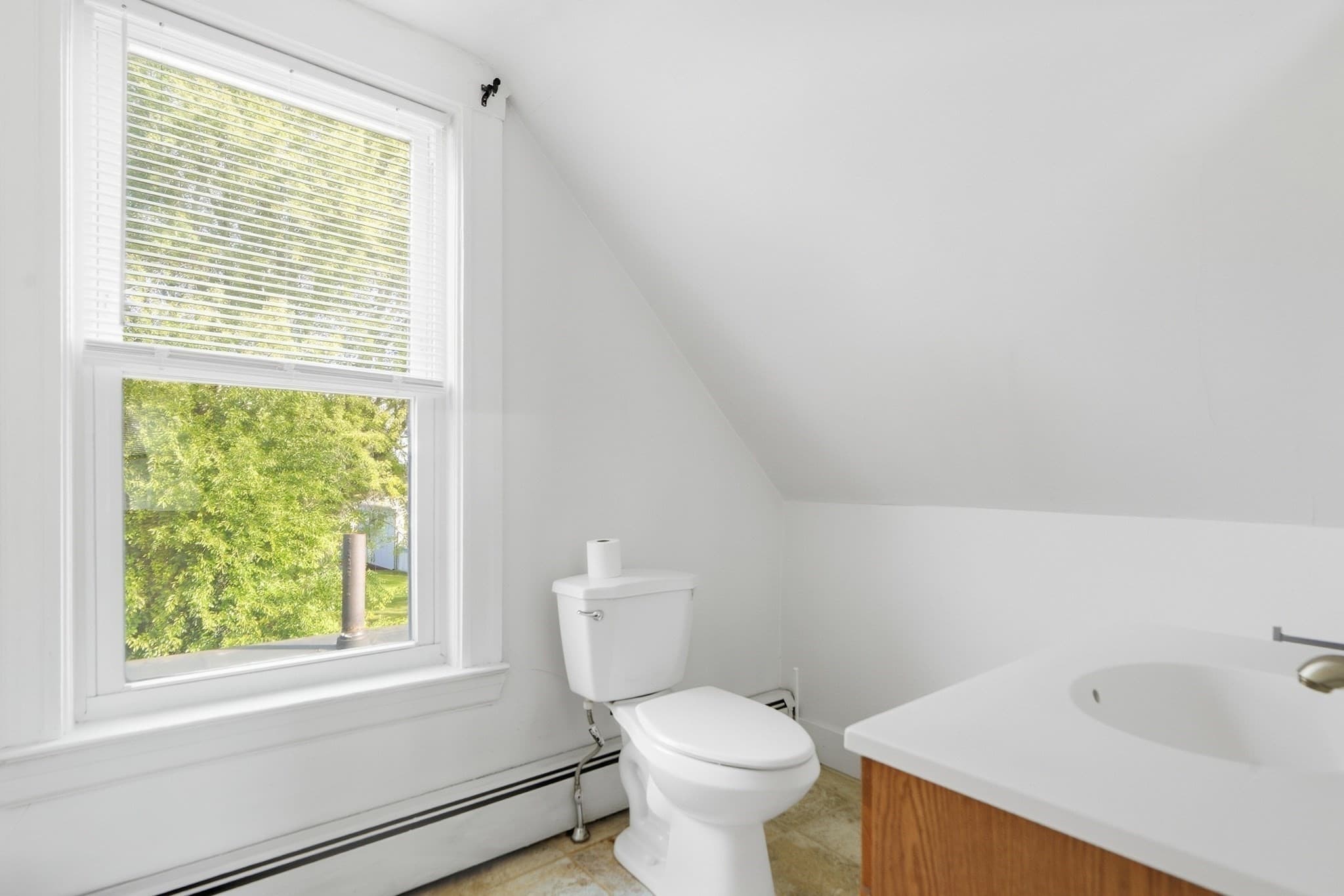 Single Family Residence at 11 Russell St, Methuen MA 01844, Methuen, photo 21 of 29