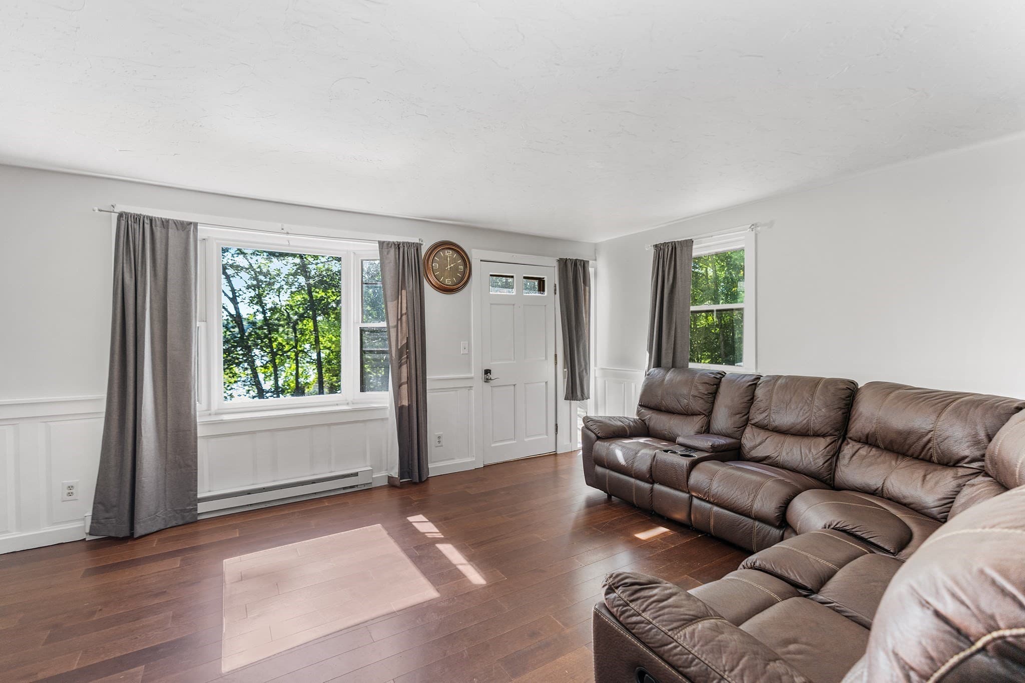 Condominium at 46 Davis Rd # B, Millbury MA 01527, Millbury, photo 3 of 42