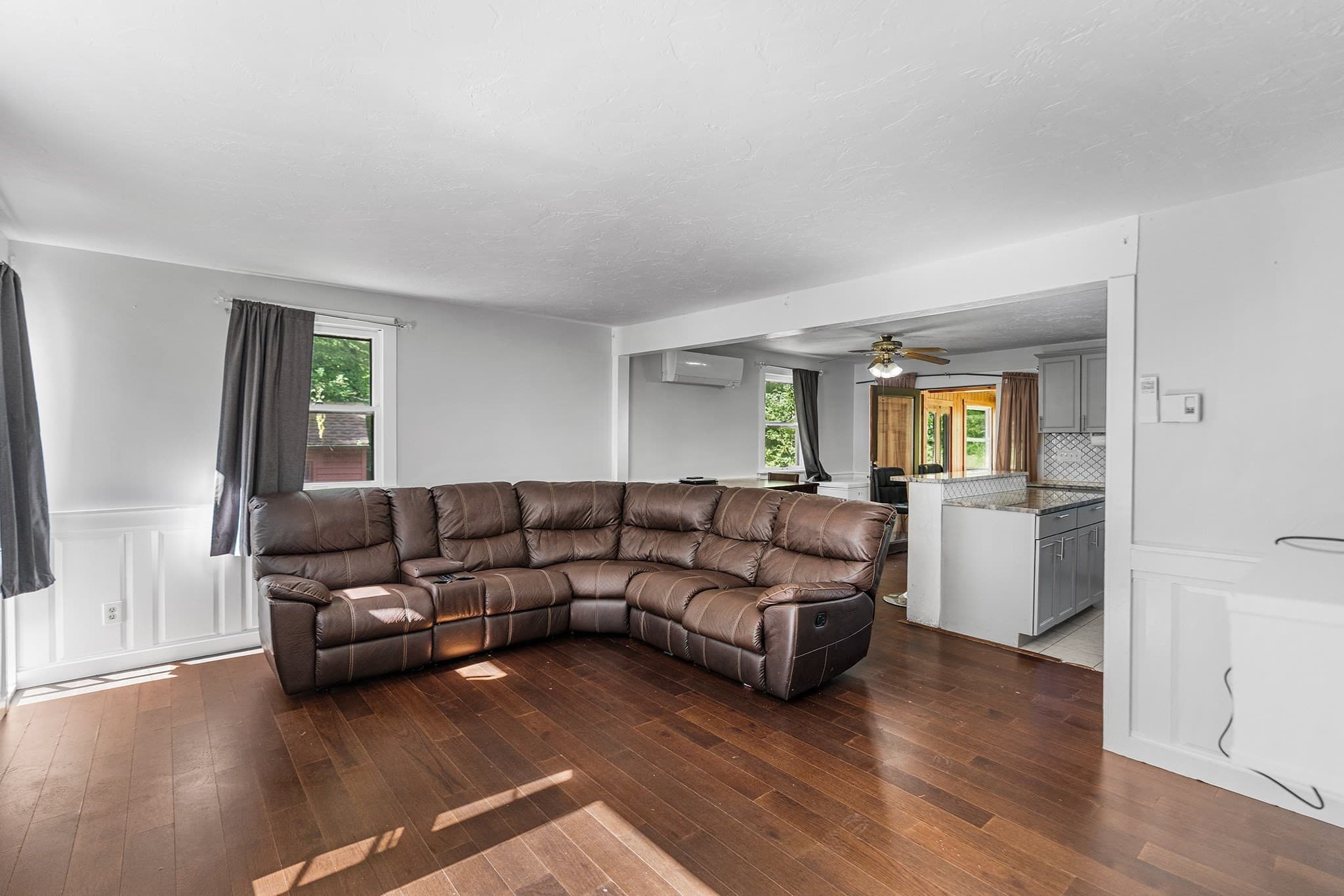 Condominium at 46 Davis Rd # B, Millbury MA 01527, Millbury, photo 5 of 42