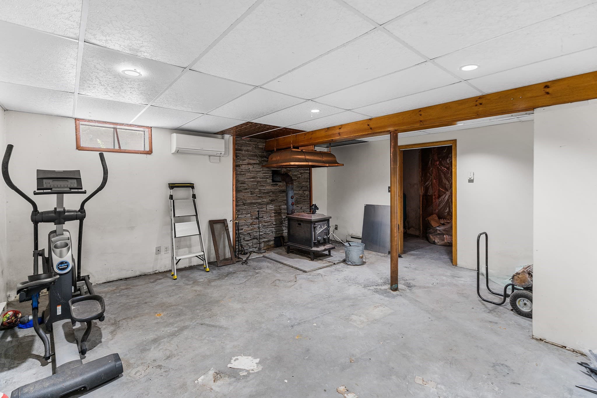 Condominium at 46 Davis Rd # B, Millbury MA 01527, Millbury, photo 34 of 42