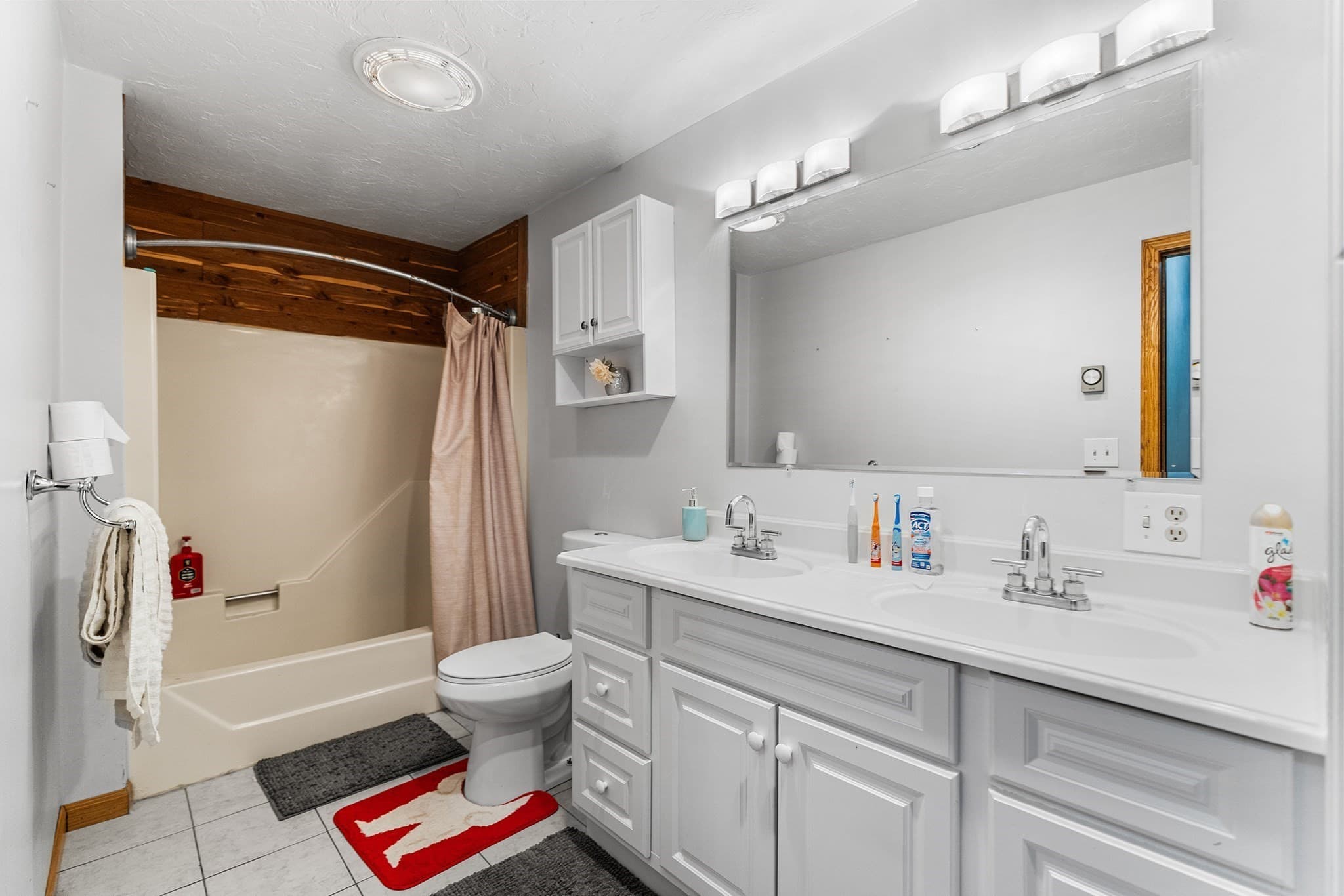 Condominium at 46 Davis Rd # B, Millbury MA 01527, Millbury, photo 31 of 42