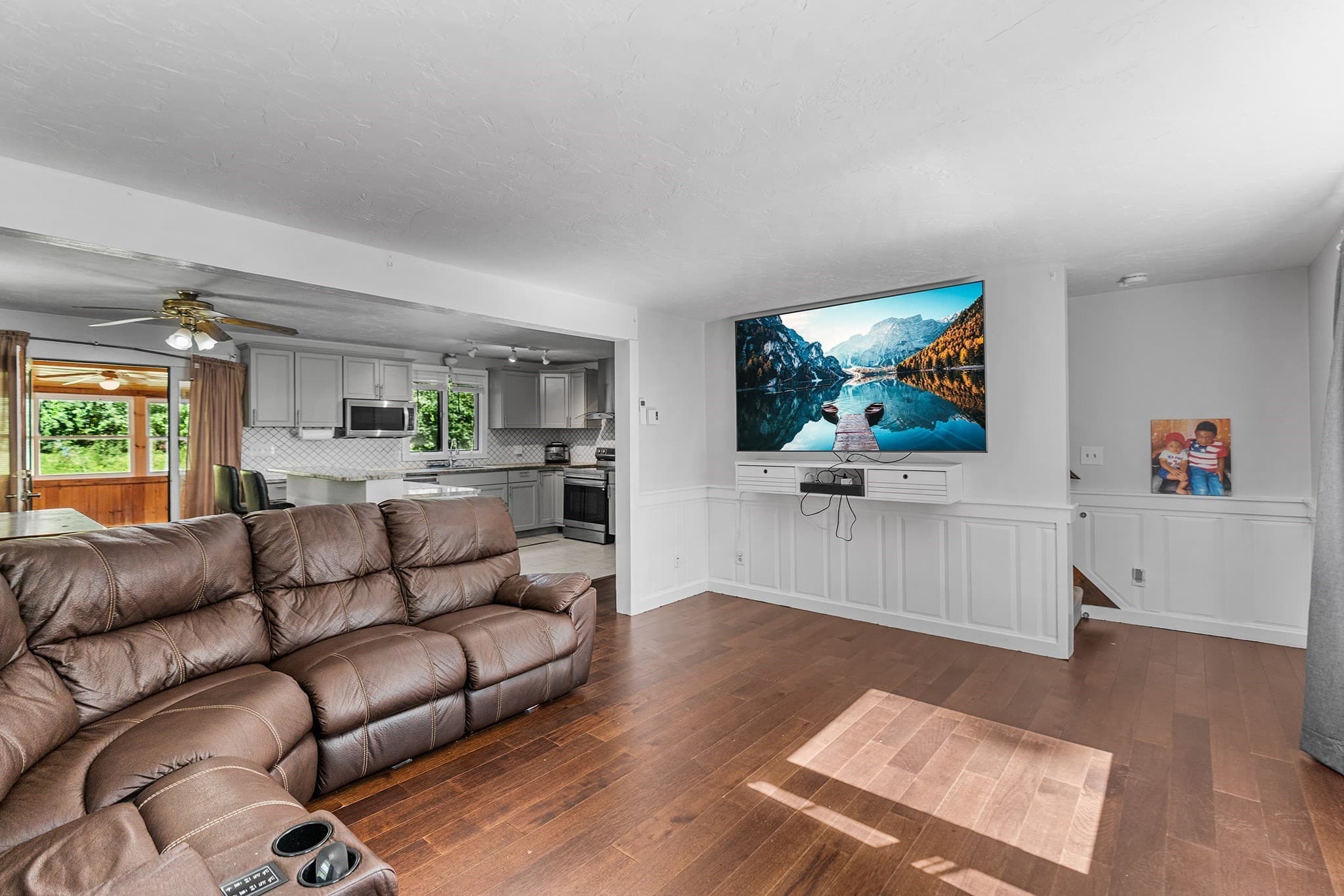 Condominium at 46 Davis Rd # B, Millbury MA 01527, Millbury, photo 4 of 42