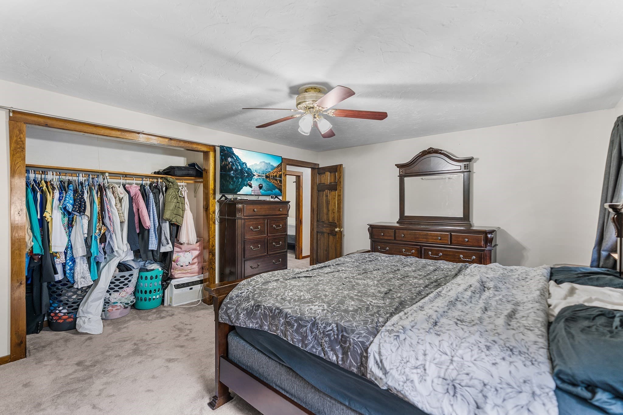 Condominium at 46 Davis Rd # B, Millbury MA 01527, Millbury, photo 25 of 42