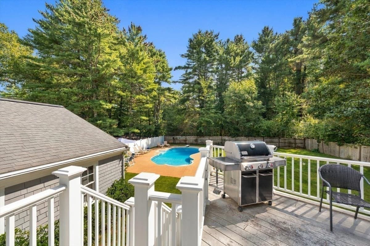 Single Family Residence at 386 Main Street, Hanover MA 02339, Hanover, photo 19 of 42