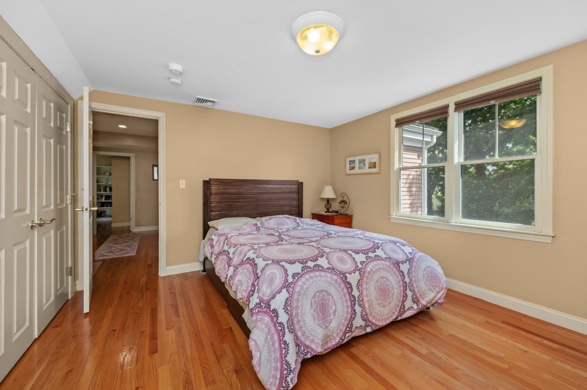 Condominium at 522-524 Auburn St # 524, Newton MA 02466, Newton, photo 18 of 24