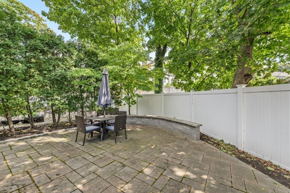 Condominium at 522-524 Auburn St # 524, Newton MA 02466, Newton, photo 25 of 25