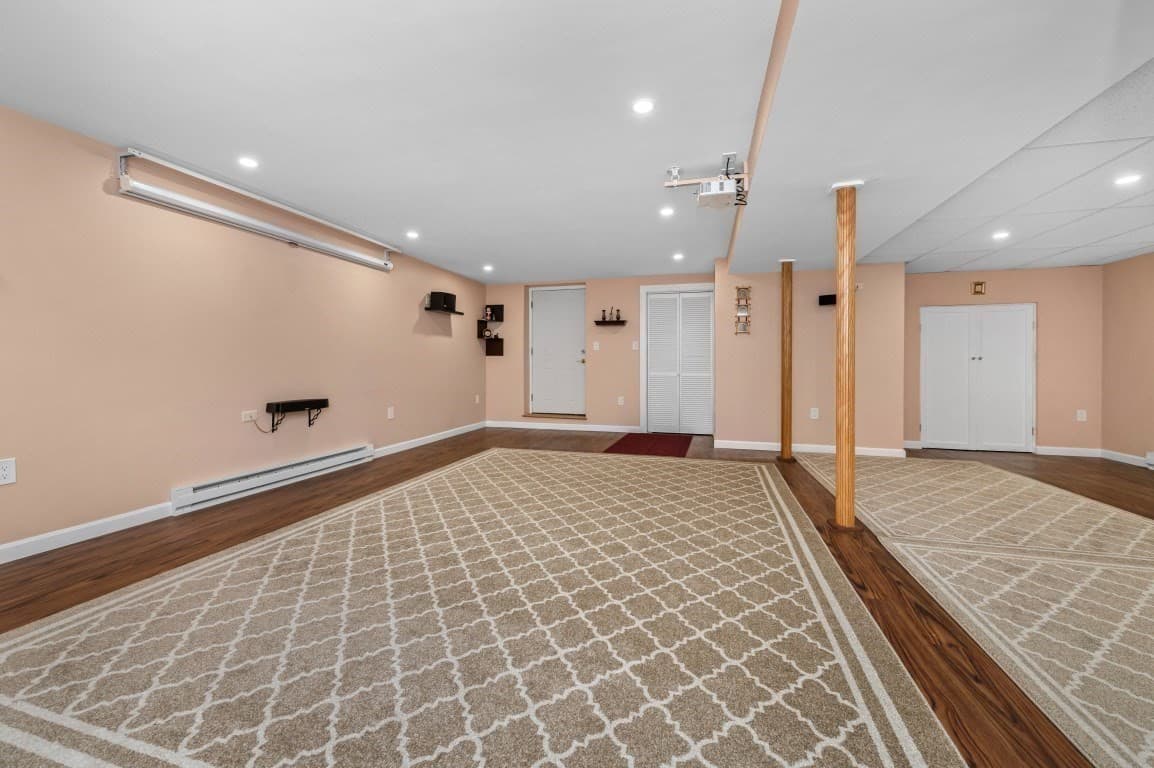 Condominium at 522-524 Auburn St # 524, Newton MA 02466, Newton, photo 21 of 24