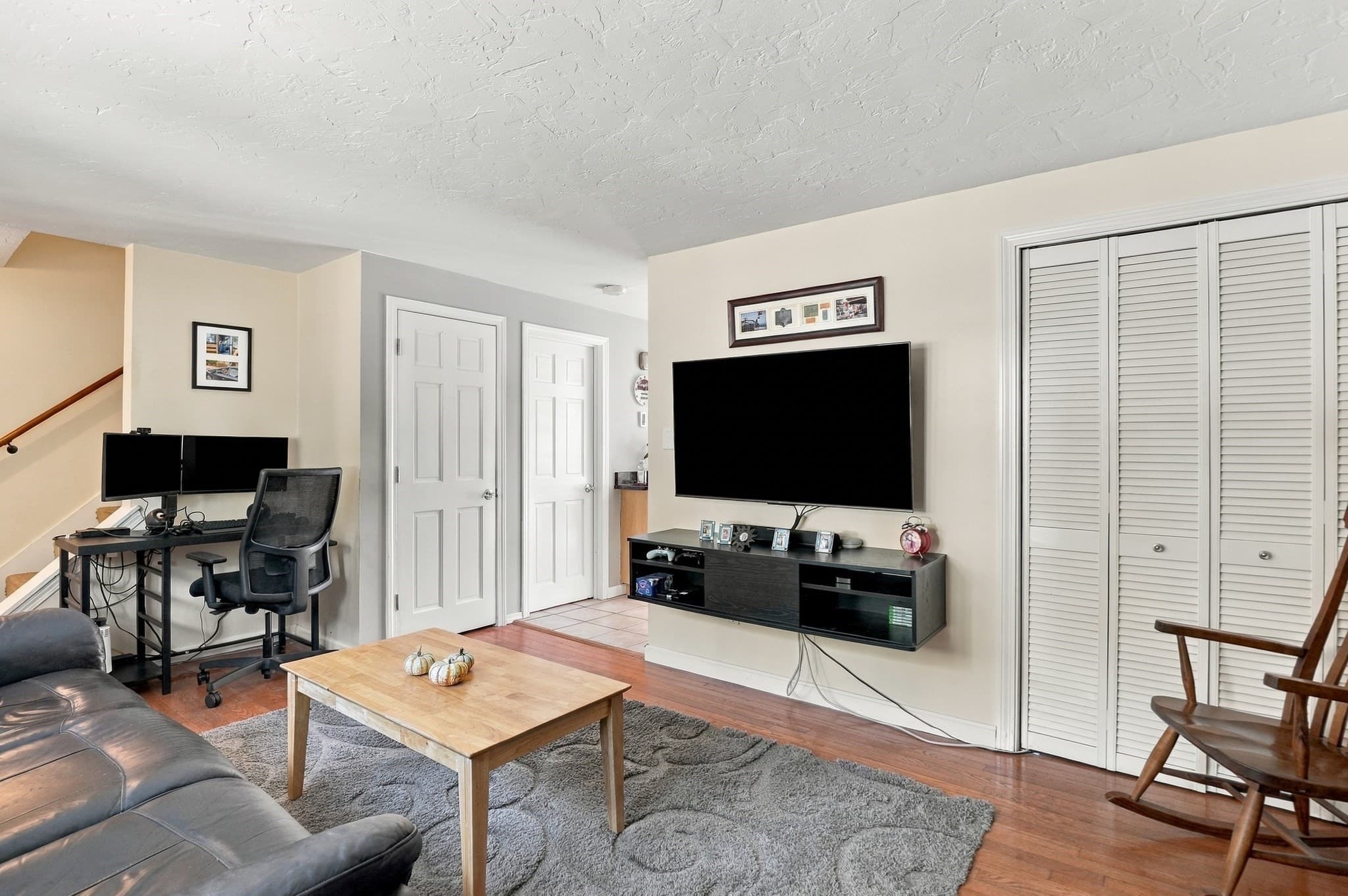 Condominium at 1 Tiffany Circle # 1, Millbury MA 01527, Millbury, photo 19 of 39