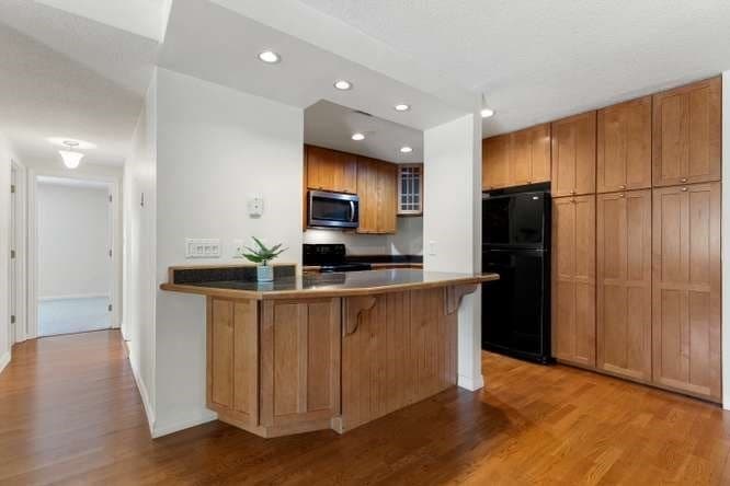 Condominium at 666 Main Street # 217, Winchester MA 01890, Winchester, photo 8 of 41
