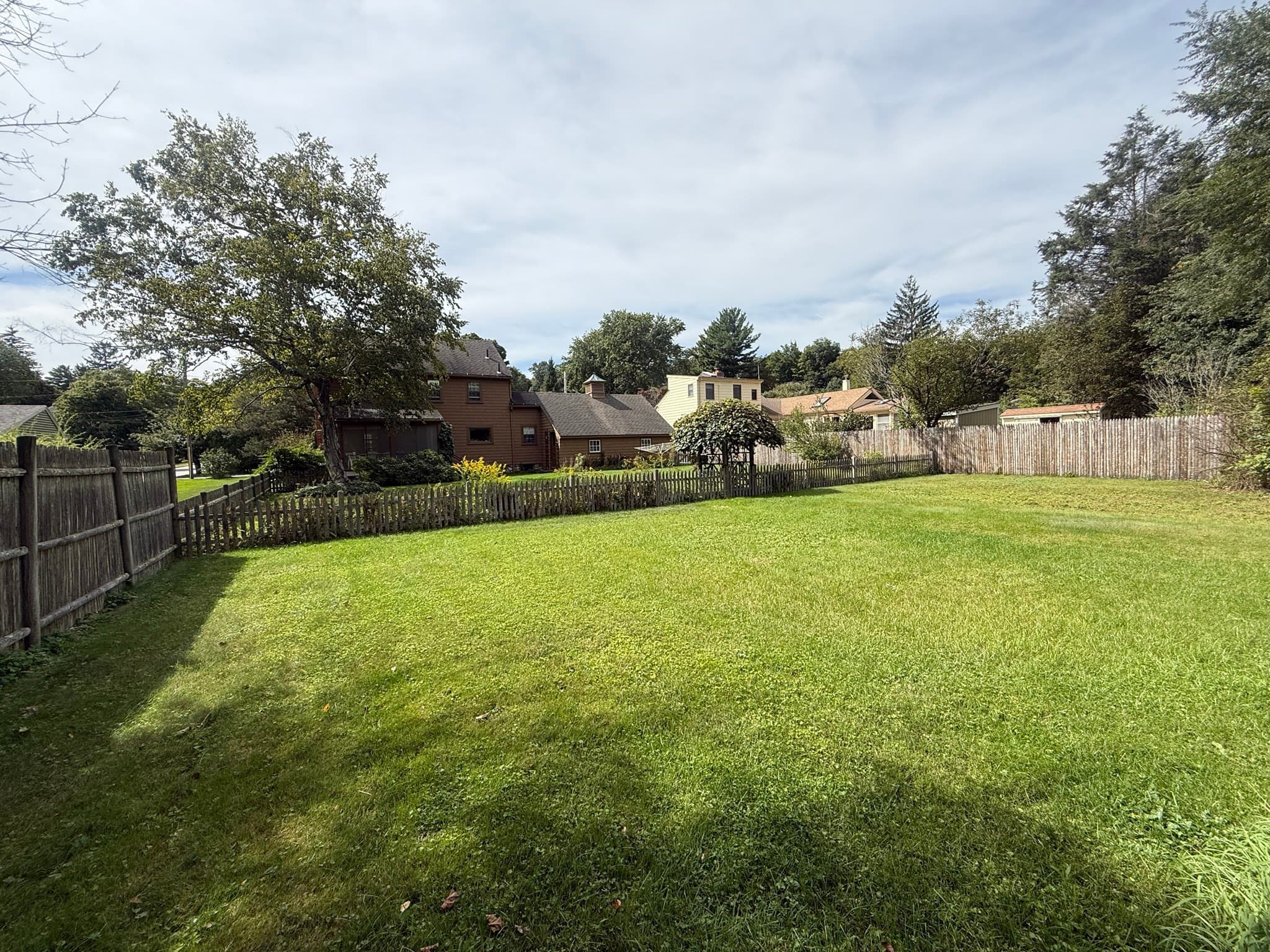 Single Family Residence at 24 Stark Rd, Worcester MA 01602, Worcester, photo 41 of 42