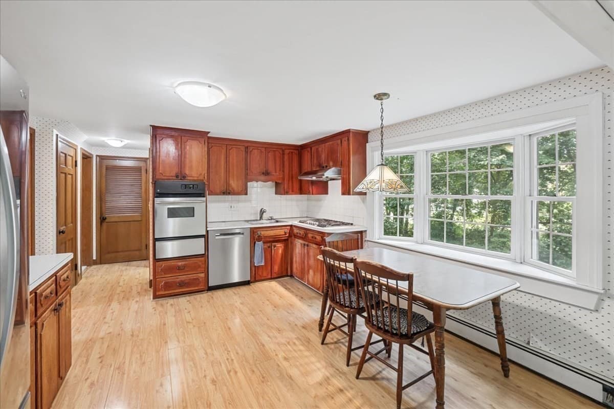 Single Family Residence at 43 Chatham Rd, Norwood MA 02062, Norwood, photo 7 of 41