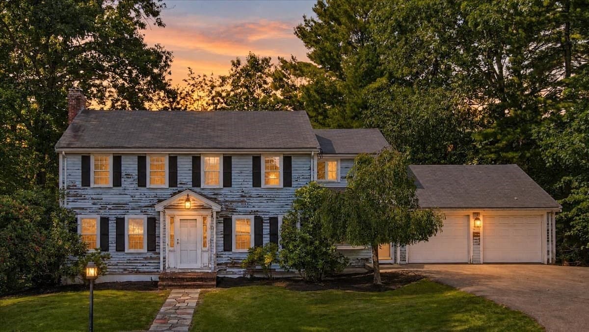 43 Chatham Rd, Norwood MA 02062