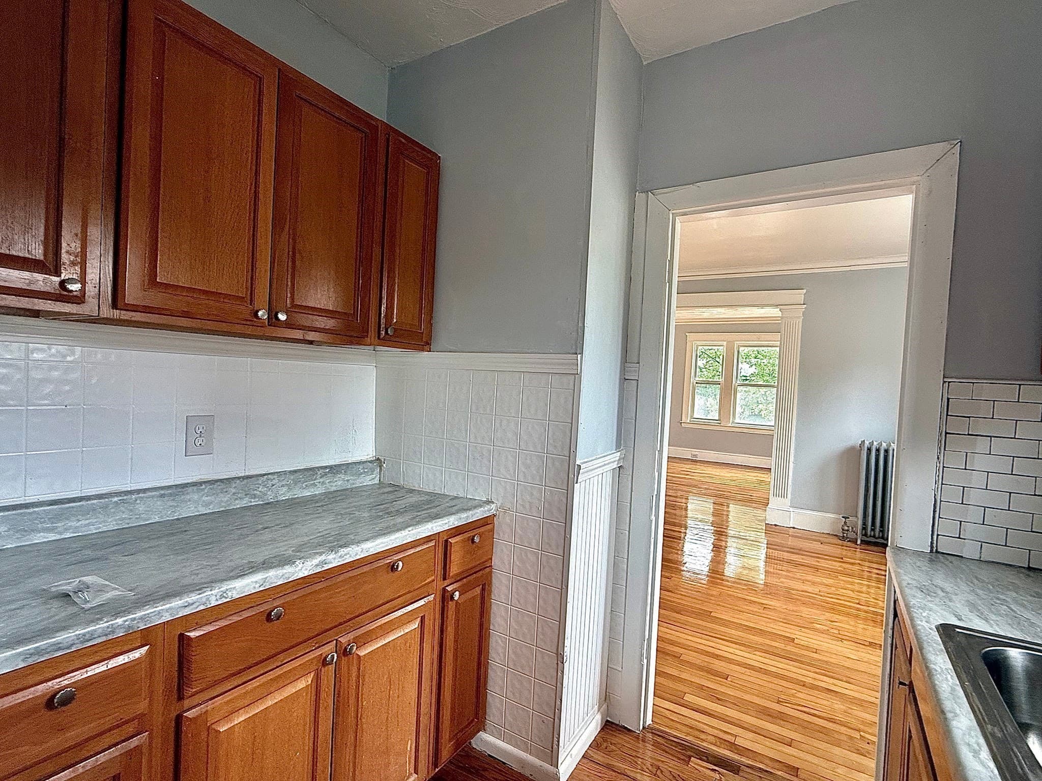 3 Family - 3 Units Up/Down at 32 Catharine  Street, Worcester MA 01605, Worcester, photo 13 of 42