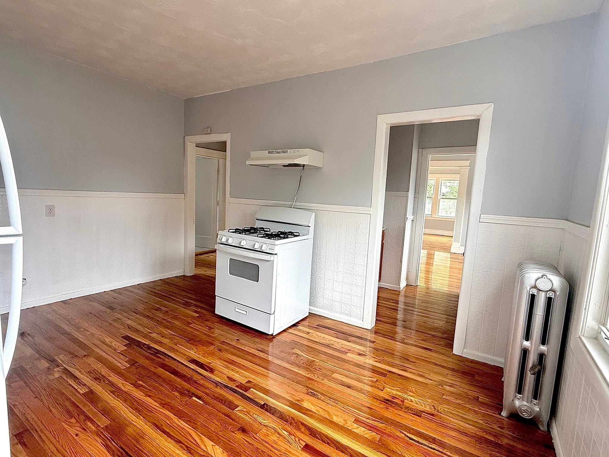 3 Family - 3 Units Up/Down at 32 Catharine  Street, Worcester MA 01605, Worcester, photo 16 of 42