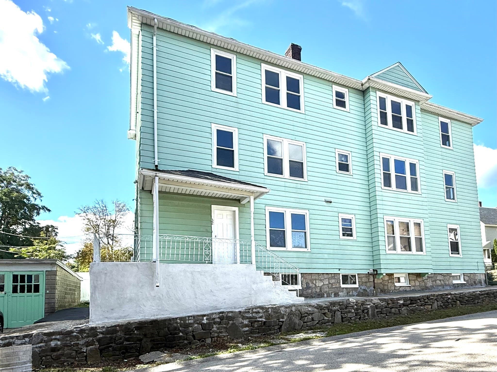 3 Family - 3 Units Up/Down at 32 Catharine  Street, Worcester MA 01605, Worcester, photo 39 of 42