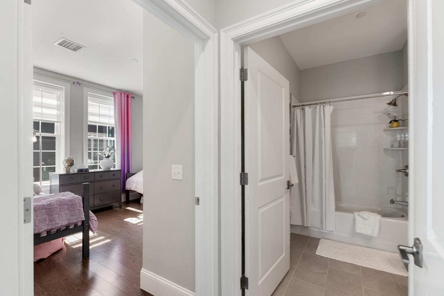 Condominium at 8 Sanborn Street # 4011, Reading MA 01867, Reading, photo 24 of 36