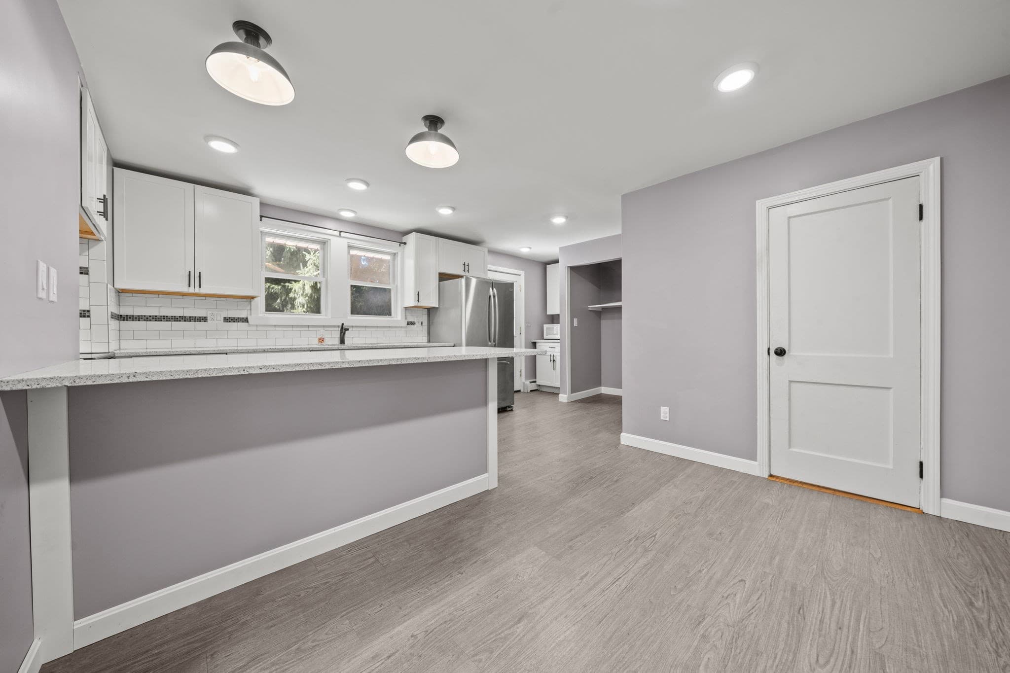 2 Family - 2 Units Up/Down at 52 Forest Park Rd, Woburn MA 01801, Woburn, photo 2 of 33