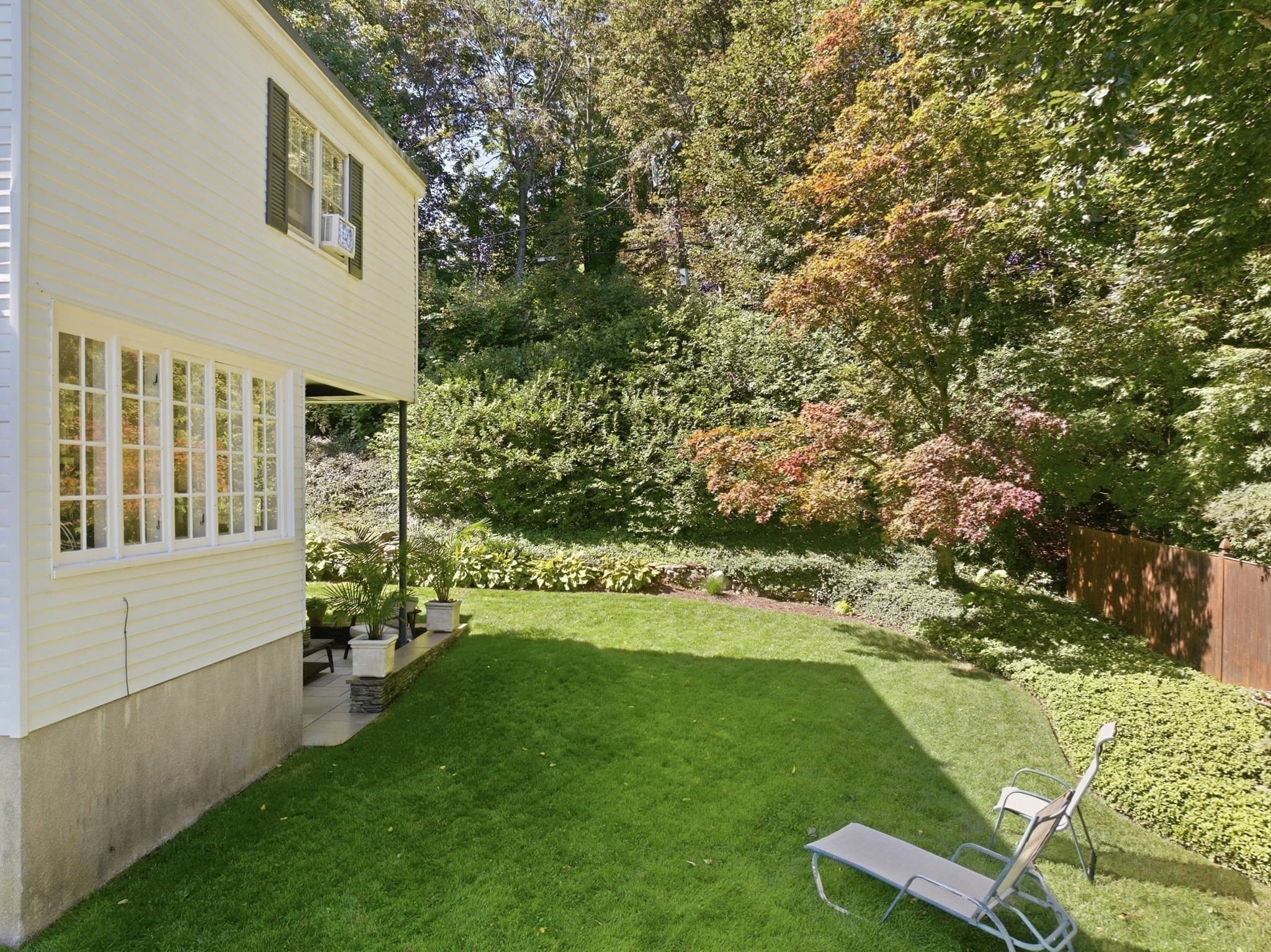 Single Family Residence at 39 Otsego Road, Worcester MA 01609, Worcester, photo 7 of 35
