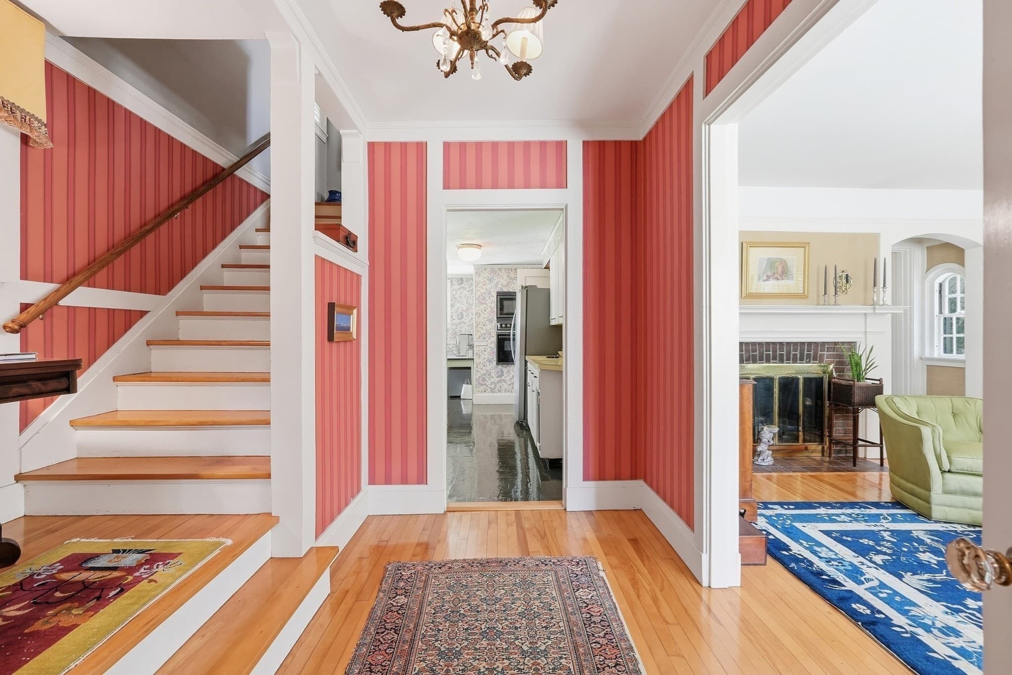 Single Family Residence at 39 Otsego Road, Worcester MA 01609, Worcester, photo 11 of 35