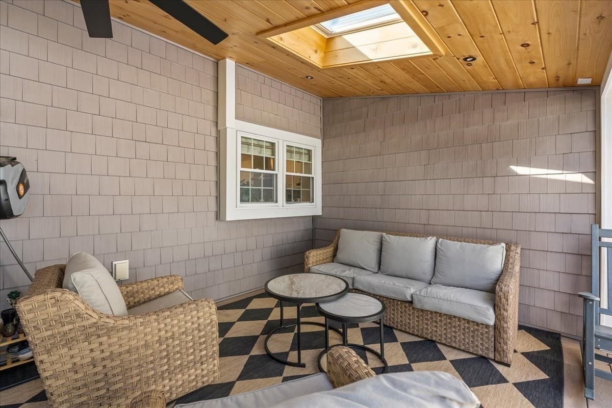 Single Family Residence at 33 Century Rd, Weymouth MA 02190, Weymouth, photo 27 of 38