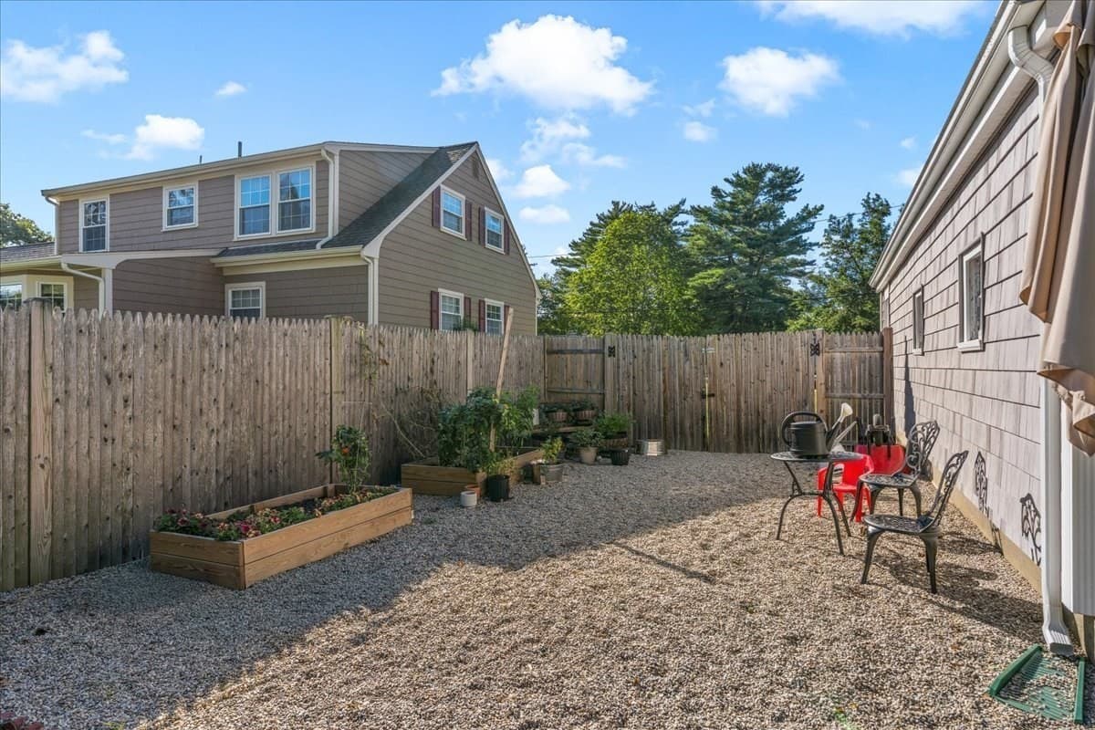 Single Family Residence at 33 Century Rd, Weymouth MA 02190, Weymouth, photo 36 of 38