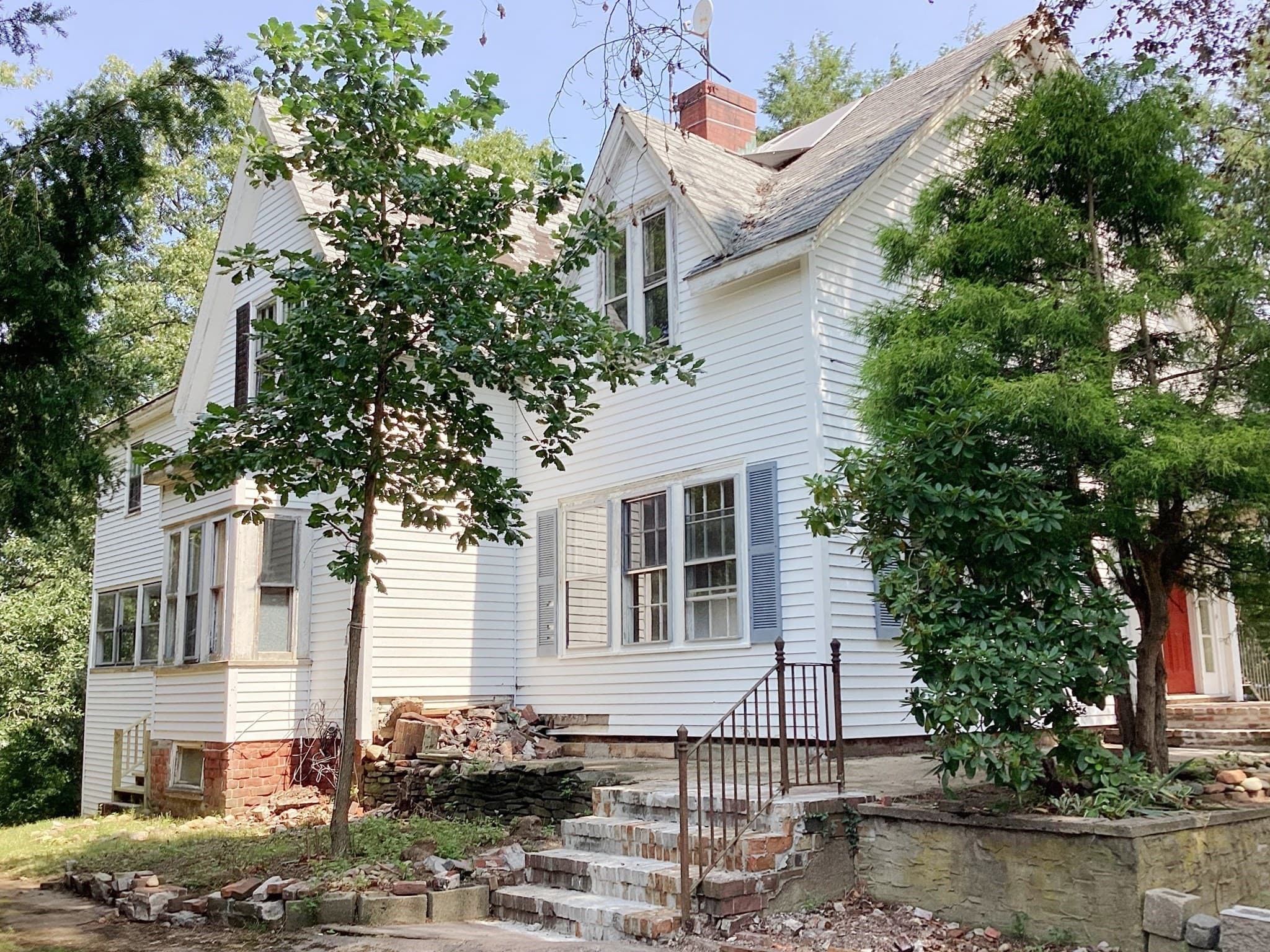 Single Family Residence at 365 South Main St, Attleboro MA 02703, Attleboro, photo 6 of 35