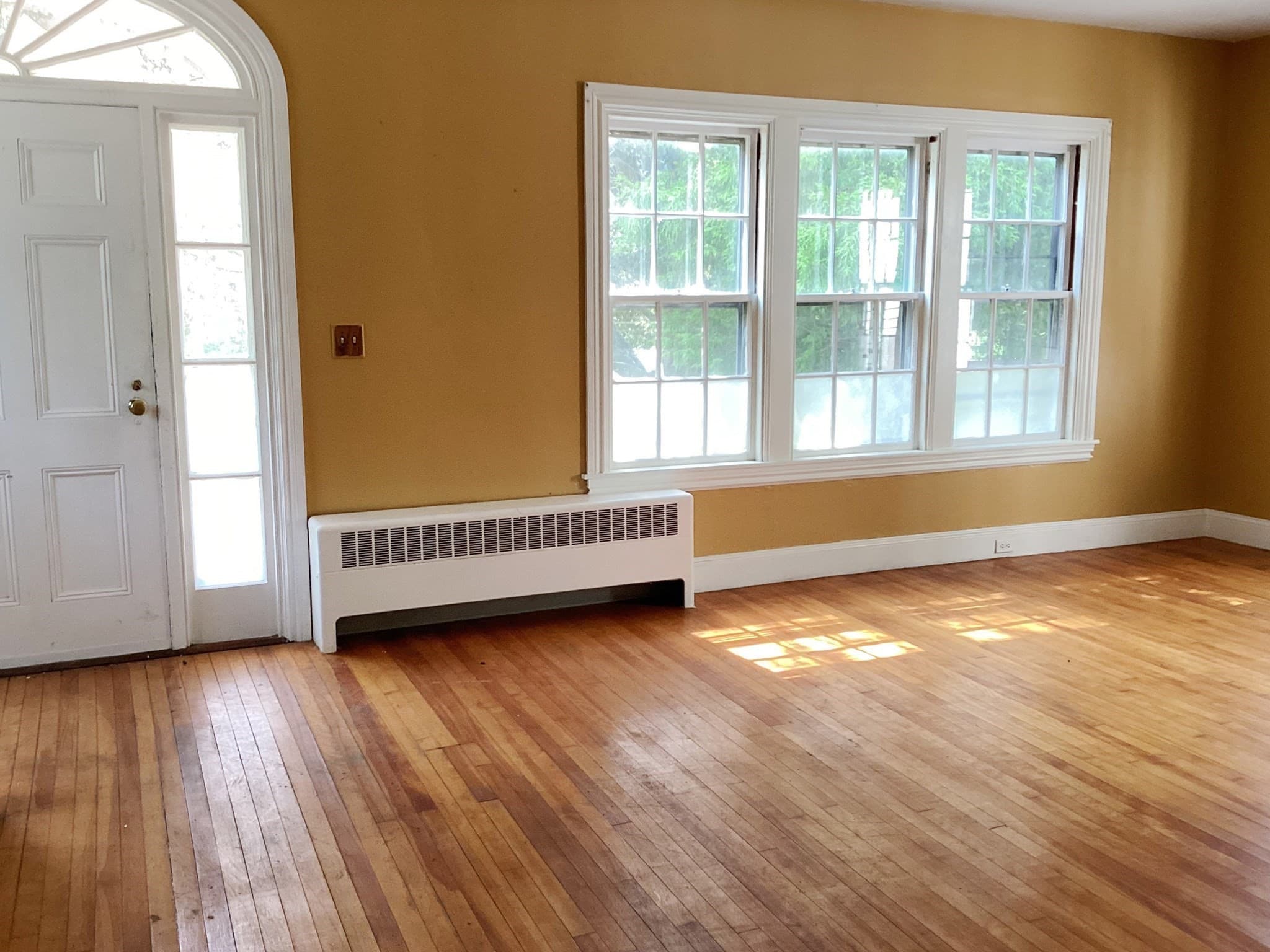 Single Family Residence at 365 South Main St, Attleboro MA 02703, Attleboro, photo 13 of 35