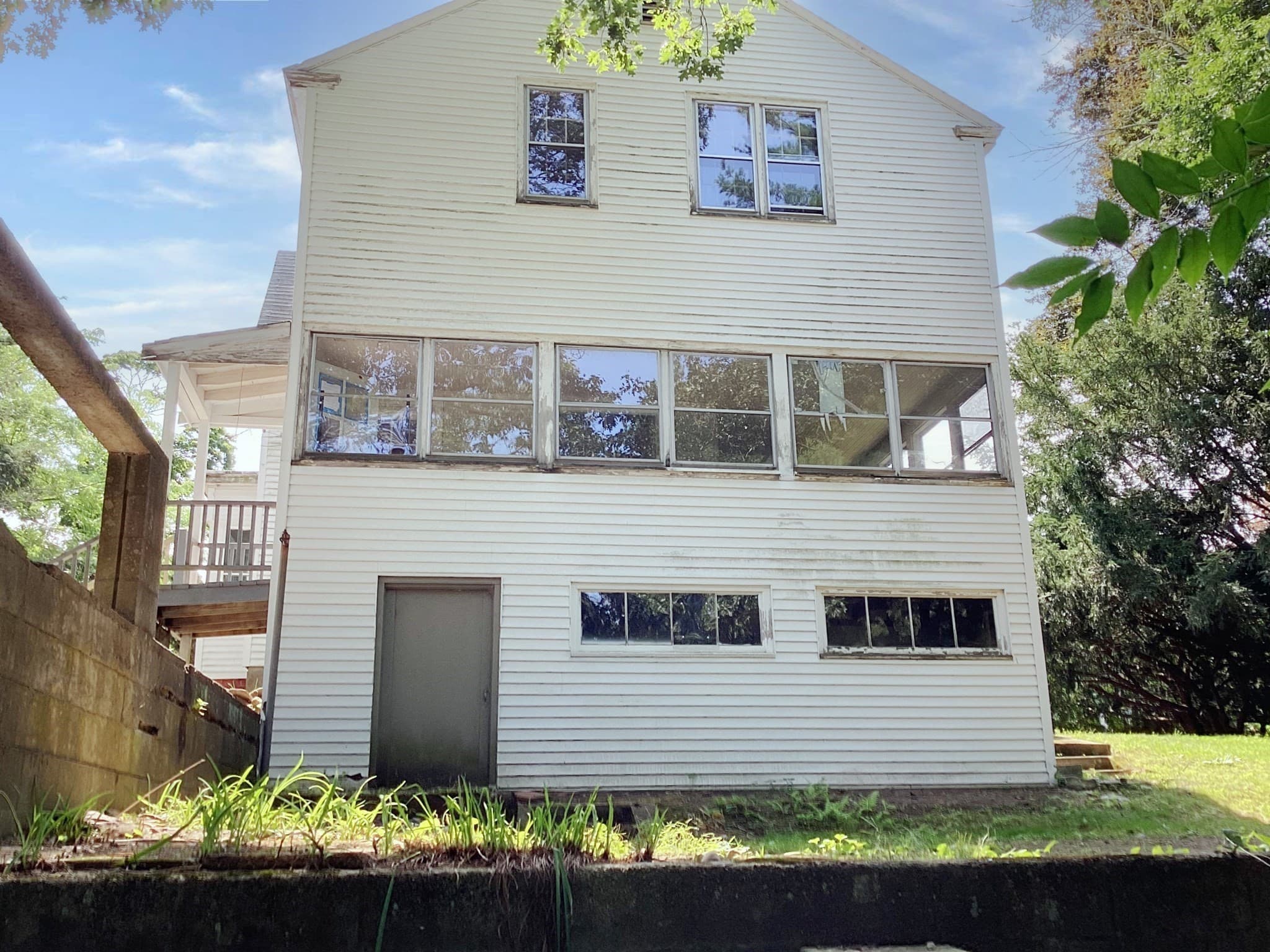 Single Family Residence at 365 South Main St, Attleboro MA 02703, Attleboro, photo 5 of 35